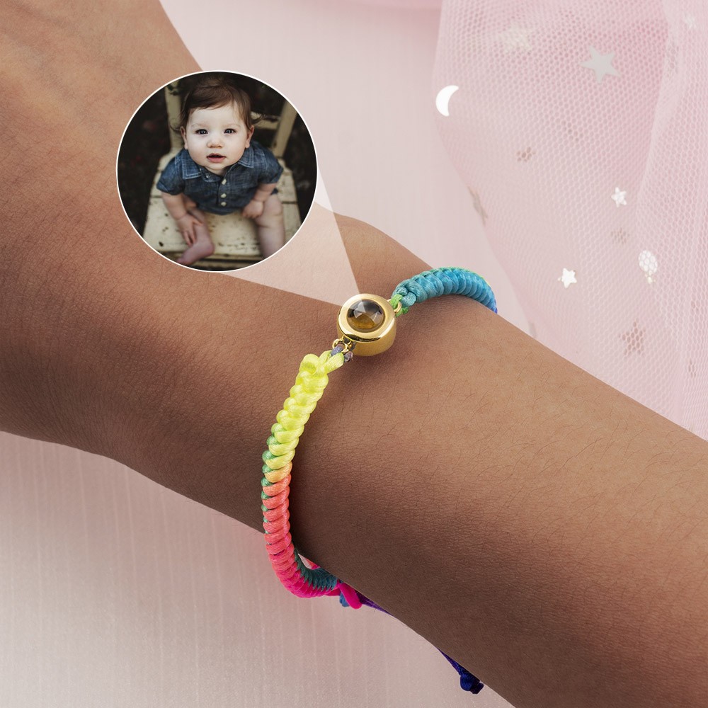 Gepersonaliseerde gevlochten touw baby foto projectie armband